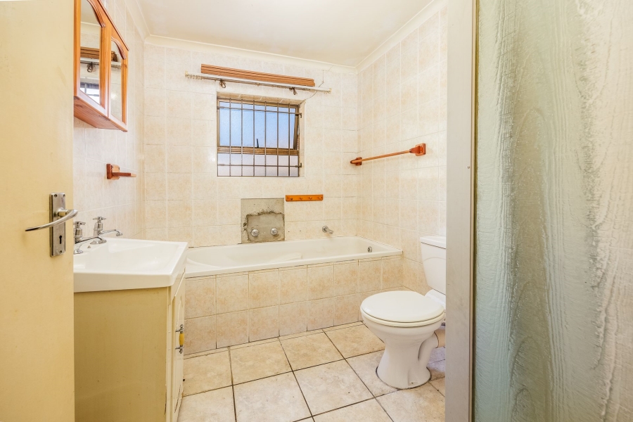 2 Bedroom Property for Sale in Kleinbron Estate Western Cape